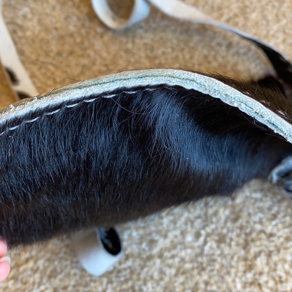 Cowhide leather with fur purse handbag - Picture 11 of 12